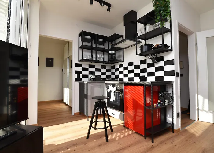 Monkey Loft - Center & Free Garage Parking Daire Graz